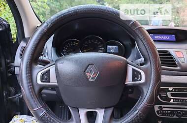 Седан Renault Fluence 2010 в Полтаве