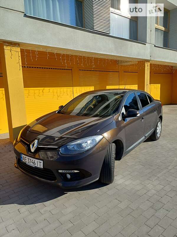 Седан Renault Fluence 2014 в Дніпрі