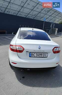 Седан Renault Fluence 2011 в Самборе
