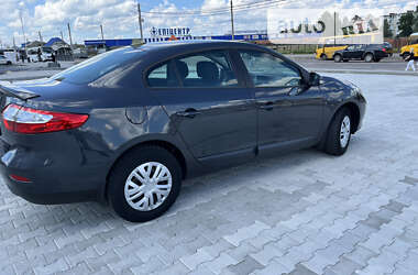 Седан Renault Fluence 2010 в Калуші