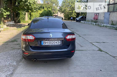 Седан Renault Fluence 2012 в 