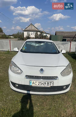 Седан Renault Fluence 2012 в 