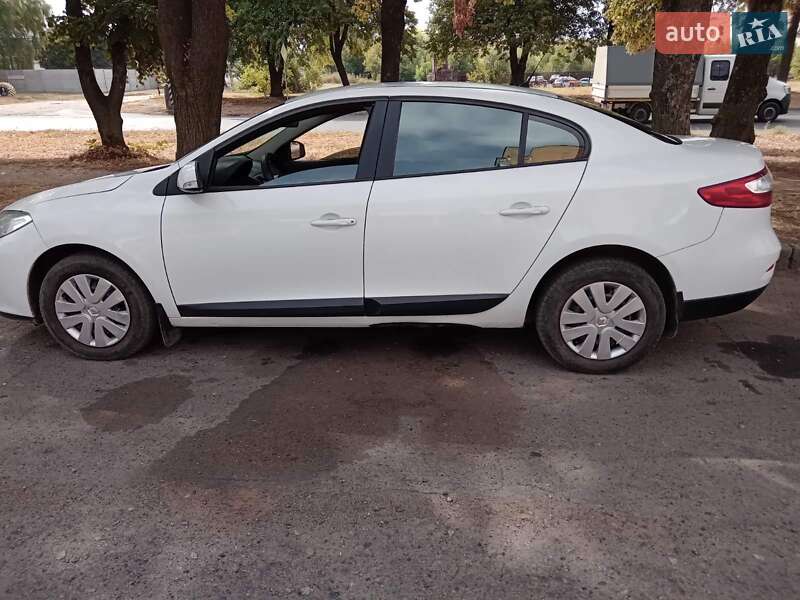 Седан Renault Fluence 2012 в Полтаве