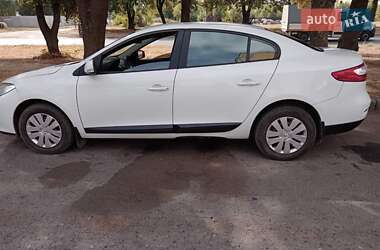 Седан Renault Fluence 2012 в 