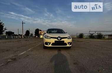 Седан Renault Fluence 2013 в Коростене