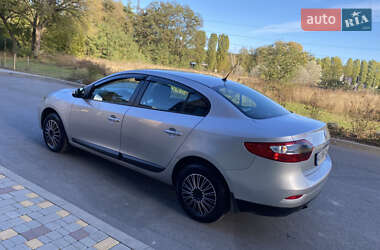 Седан Renault Fluence 2011 в Чернигове