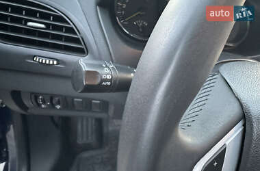 Седан Renault Fluence 2011 в 