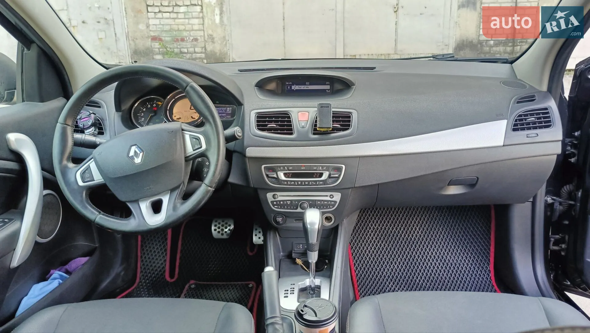 2011 Renault Fluence - мініатюра 9