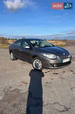 Седан Renault Fluence 2010 в Дубровице