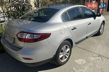 Седан Renault Fluence 2012 в Львове