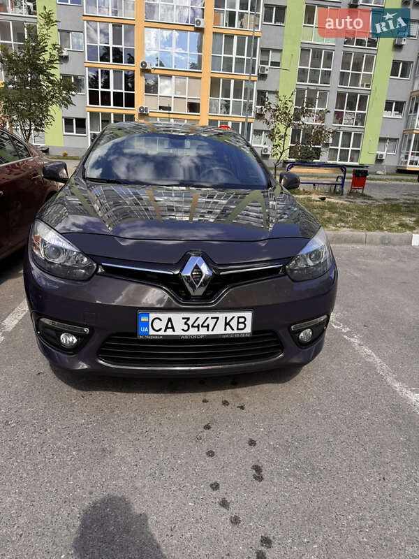 Седан Renault Fluence 2015 в Киеве