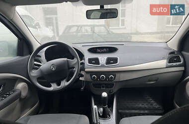 Седан Renault Fluence 2012 в Львове