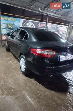 Седан Renault Fluence 2010 в Сумах