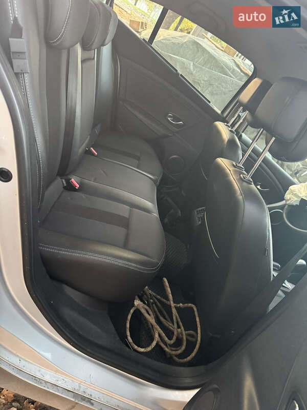 Седан Renault Fluence 2011 в Новомосковске