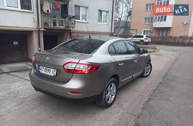 Седан Renault Fluence 2011 в Ивано-Франковске