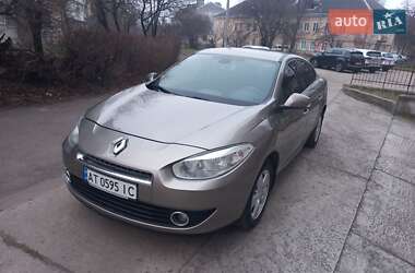 Седан Renault Fluence 2011 в Ивано-Франковске