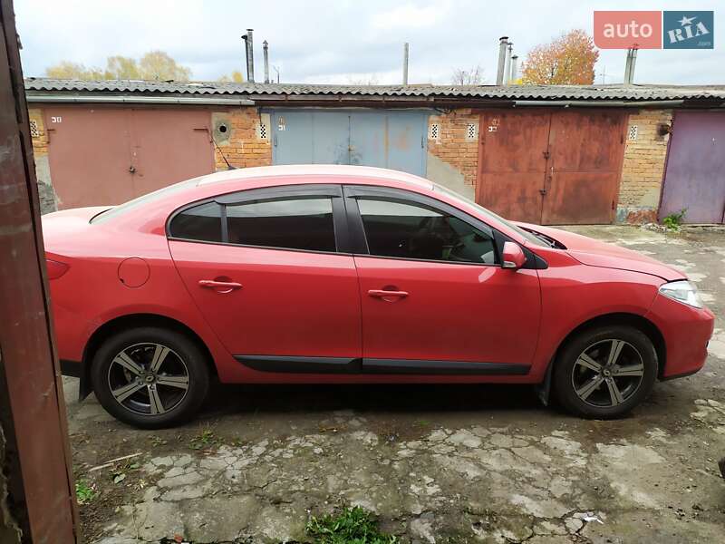Седан Renault Fluence 2010 в Хмельницком