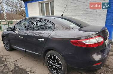 Седан Renault Fluence 2012 в 