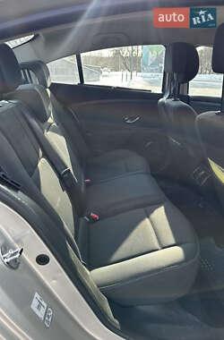 Седан Renault Fluence 2010 в 