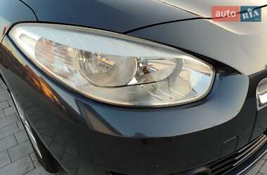 Седан Renault Fluence 2012 в 