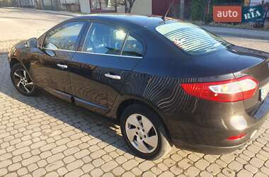 Седан Renault Fluence 2012 в 