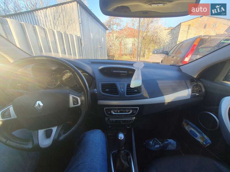 Седан Renault Fluence 2012 в Дрогобичі
