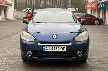 Седан Renault Fluence 2011 в 