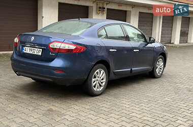 Седан Renault Fluence 2011 в 