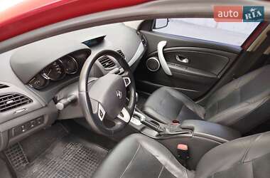Седан Renault Fluence 2010 в 