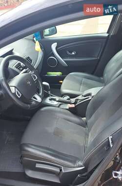 Седан Renault Fluence 2012 в 