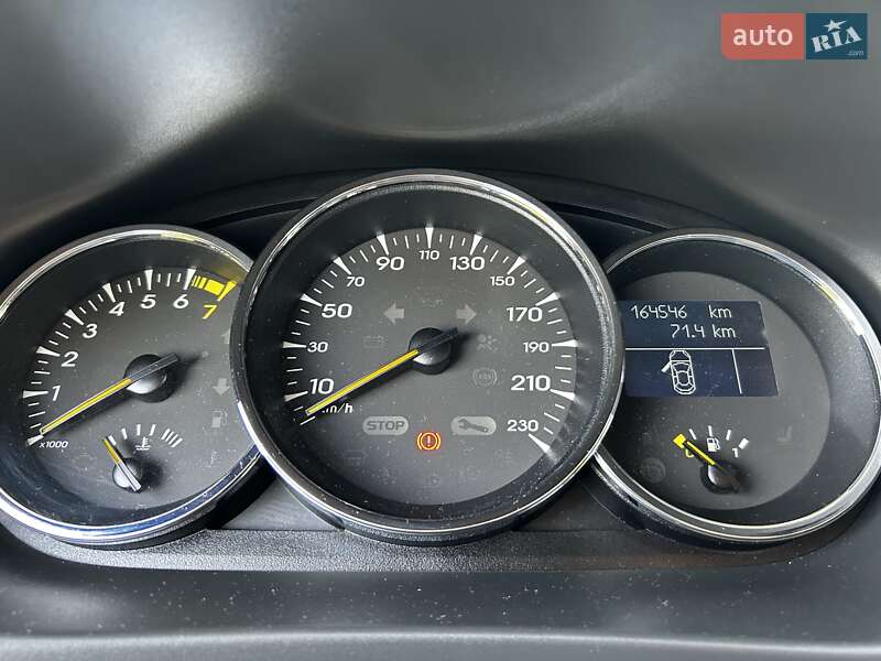 Седан Renault Fluence 2011 в Борисполі