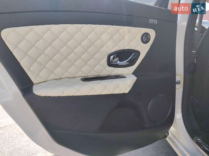 Седан Renault Fluence 2013 в Бердичеві