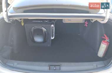 Седан Renault Fluence 2013 в 