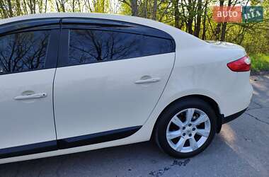 Седан Renault Fluence 2013 в 