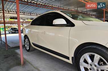 Седан Renault Fluence 2013 в 