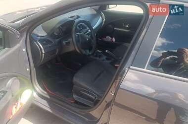 Седан Renault Fluence 2013 в 