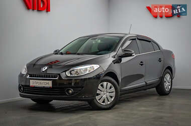 Седан Renault Fluence 2011 в Киеве