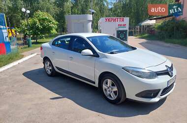 Седан Renault Fluence 2015 в 