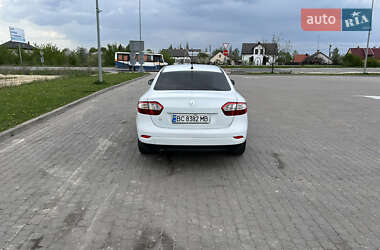 Седан Renault Fluence 2012 в 