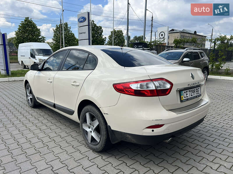 Седан Renault Fluence 2015 в Черновцах