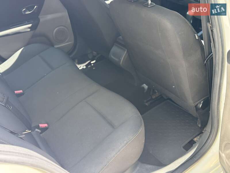 Седан Renault Fluence 2012 в Миколаєві