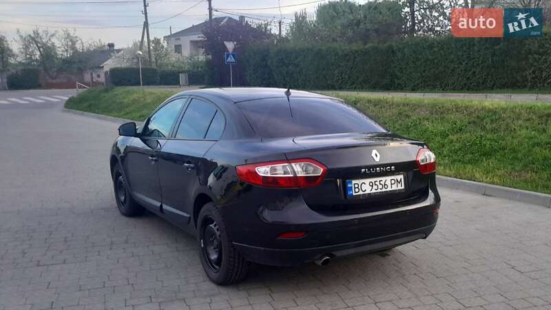 Седан Renault Fluence 2011 в Львове