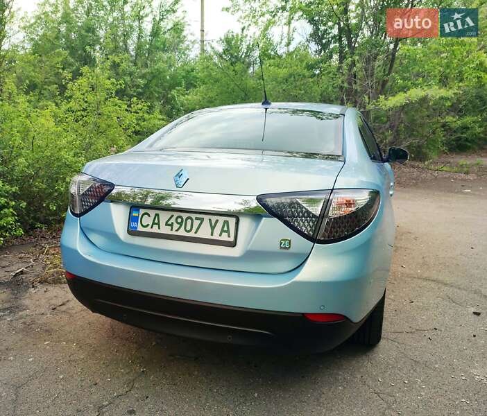 Седан Renault Fluence 2011 в Золотоноше