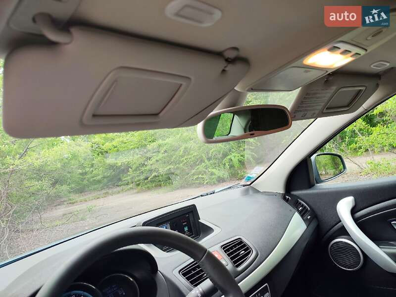 Седан Renault Fluence 2011 в Золотоноше
