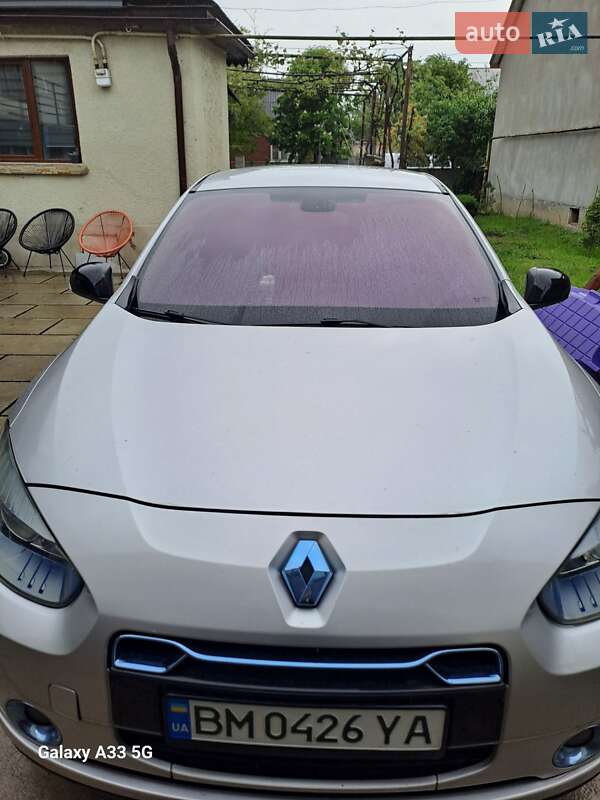 Седан Renault Fluence 2012 в 