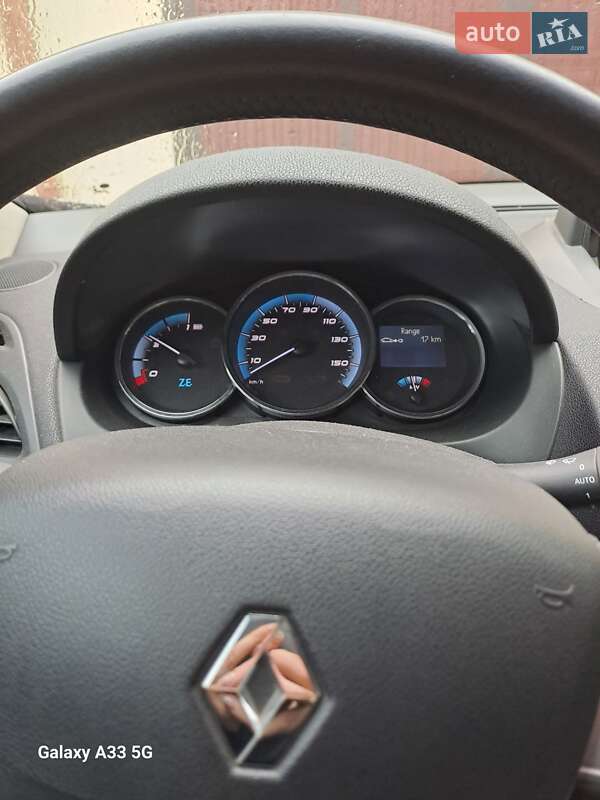 Седан Renault Fluence 2012 в Хусте фото 12 Седан Renault Fluence 2012 в Хусте