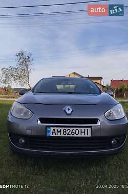Седан Renault Fluence 2010 в 
