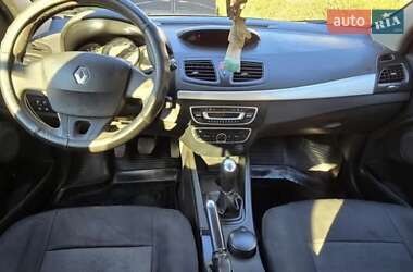 Седан Renault Fluence 2010 в 