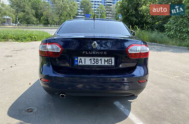 Седан Renault Fluence 2013 в 