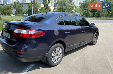 Седан Renault Fluence 2013 в 